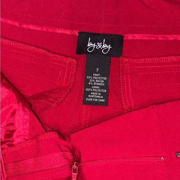 Red Career Pants Set - Picture 5 of 8